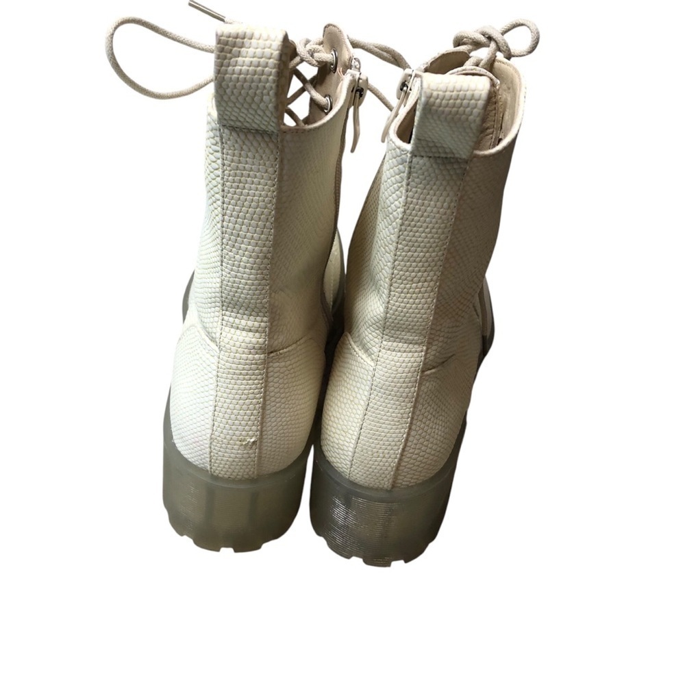DL Dirty Laundry Lace Up Lug Combat Boots Sz 9/40 Cream Gold Faux Croc Platform - Picture 11 of 11